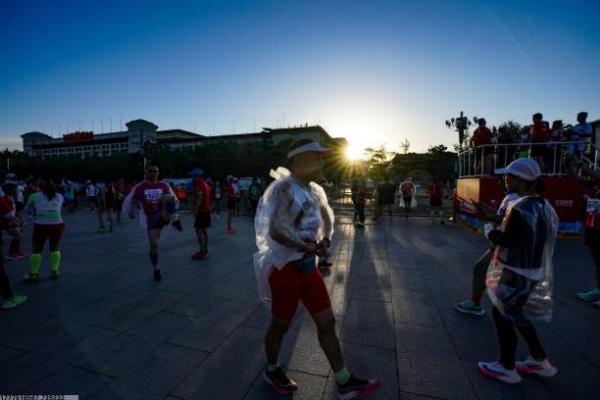 体育项目年龄梯队建设：如何规划不同年龄段的训练